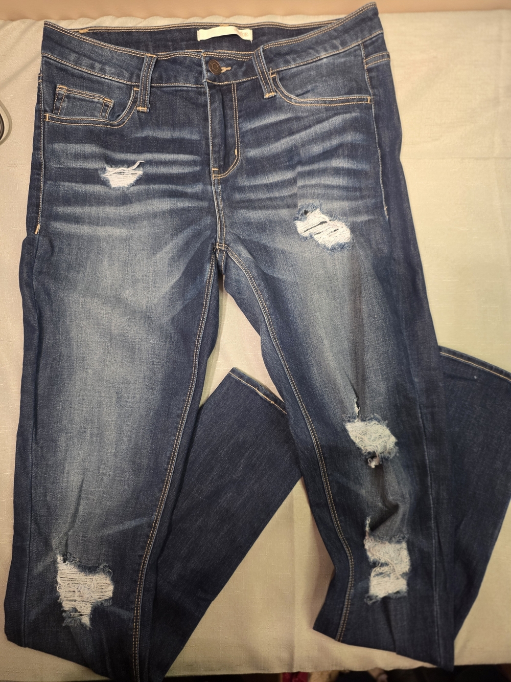 Daytrip Skinny Distressed Blue Jeans 28R